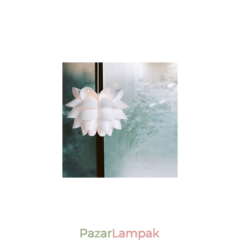Kortárs és szerződéses The Nordic Idea White Lotus Droplight Lámpa