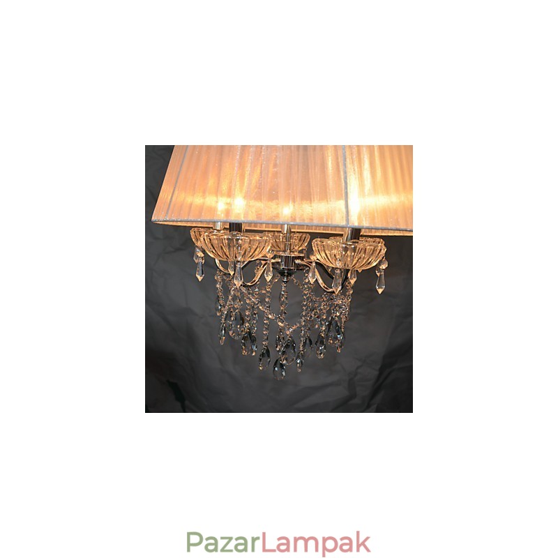 Dainty Chic 5 fényű medál minta virággal