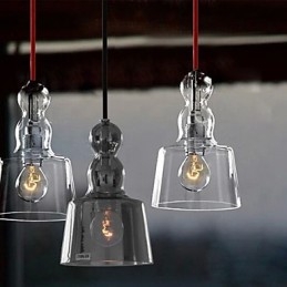A Glass Chandelier Parfümcsalád Függő lámpa