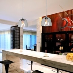 Modern, egyszerű kivitelű függeszték