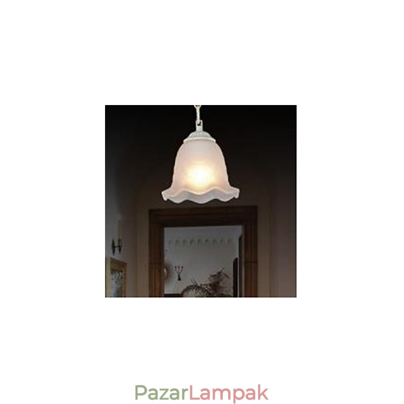 Hagyományos klasszikus vintage retro festésű fém függőlámpa