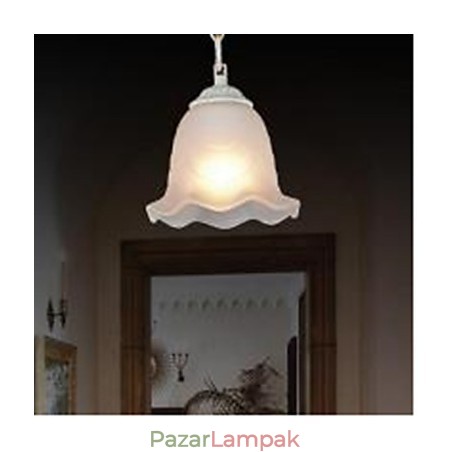 Hagyományos klasszikus vintage retro festésű fém függőlámpa Hagyományos klasszikus vintage retro festésű fém függőlámpa