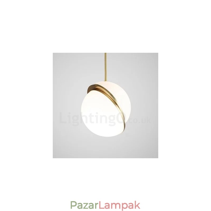 Modern, kortárs réz függőlámpa üvegernyős lámpával