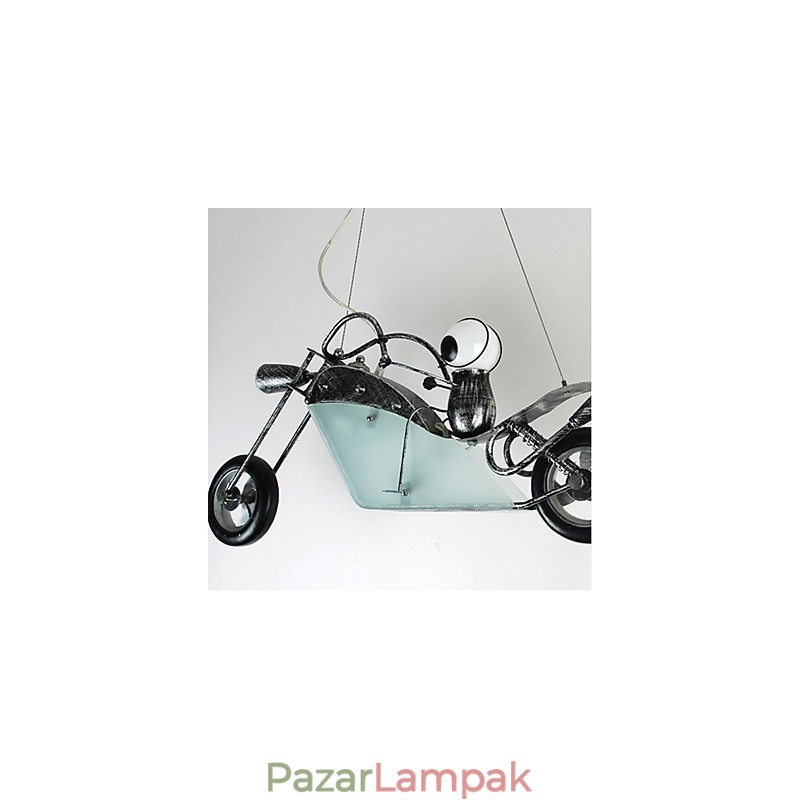 Nosztalgikus gyermek fiú motorkerékpár vascsillár világító lámpák