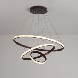 A körökön kívül szabályozható függőlámpa távirányítóval, modern design gyűrűkkel