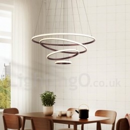 A körökön kívül szabályozható függőlámpa távirányítóval, modern design gyűrűkkel