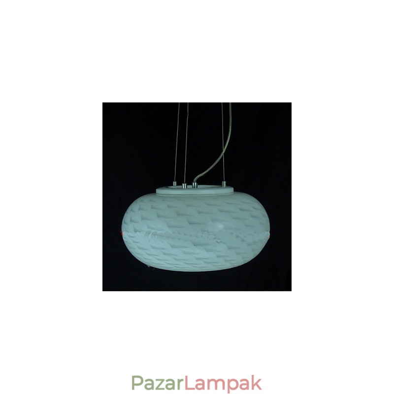 Modern, minimalista faragott tejfehér csillár lámpa
