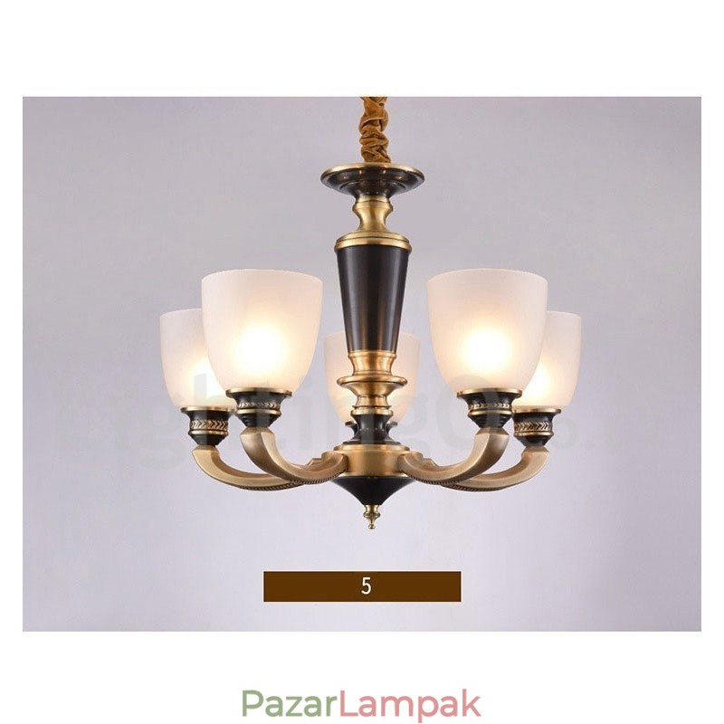 Tiszta sárgaréz luxus rusztikus retro vintage sárgaréz függő gyertyacsillár üveg ernyőkkel