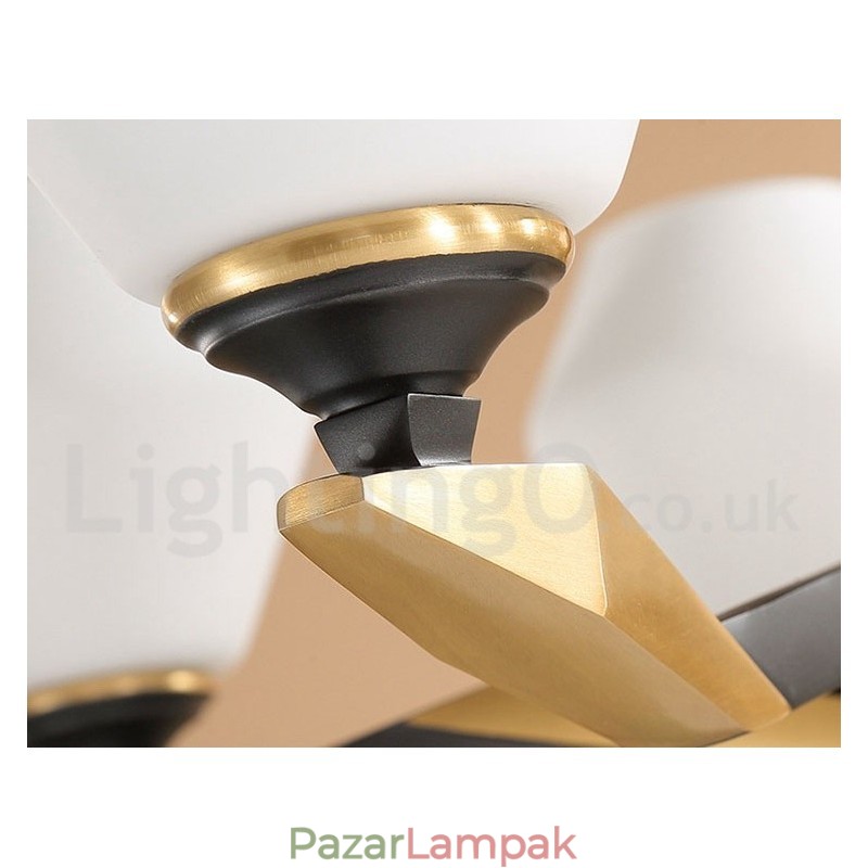 Tiszta sárgaréz luxus rusztikus retro vintage sárgaréz függő gyertyacsillár üveg ernyőkkel