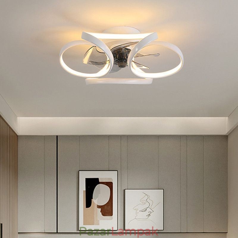Egyedi mennyezeti ventilátor és könnyű, modern mennyezeti ventilátor lámpákkal