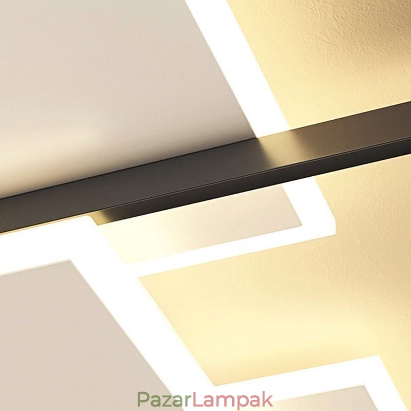 Süllyesztett szerelésű négyzet alakú mennyezeti lámpatest