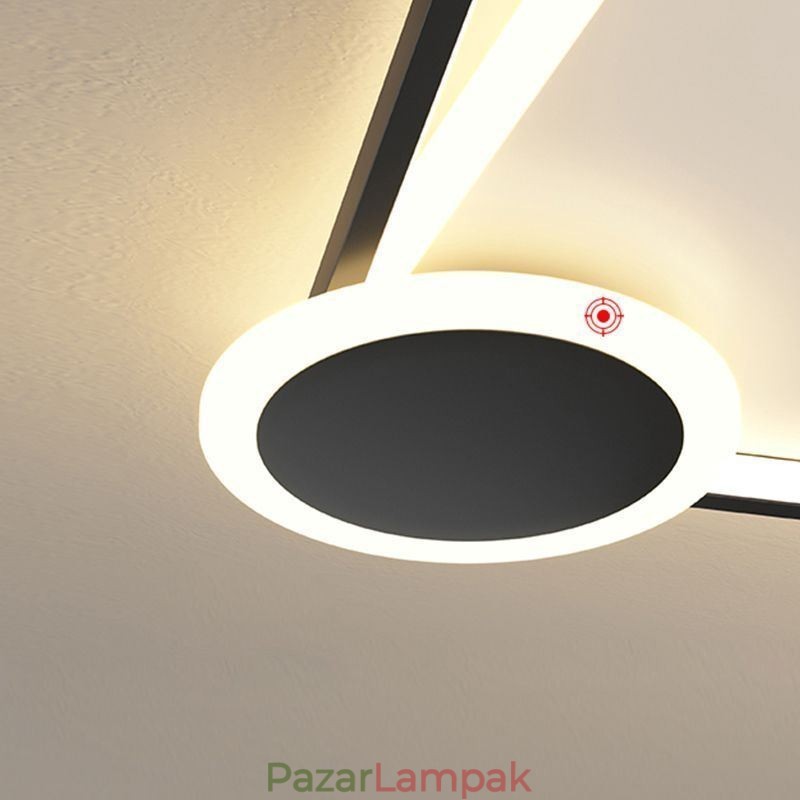 Süllyesztett, minimalista mennyezeti lámpatest