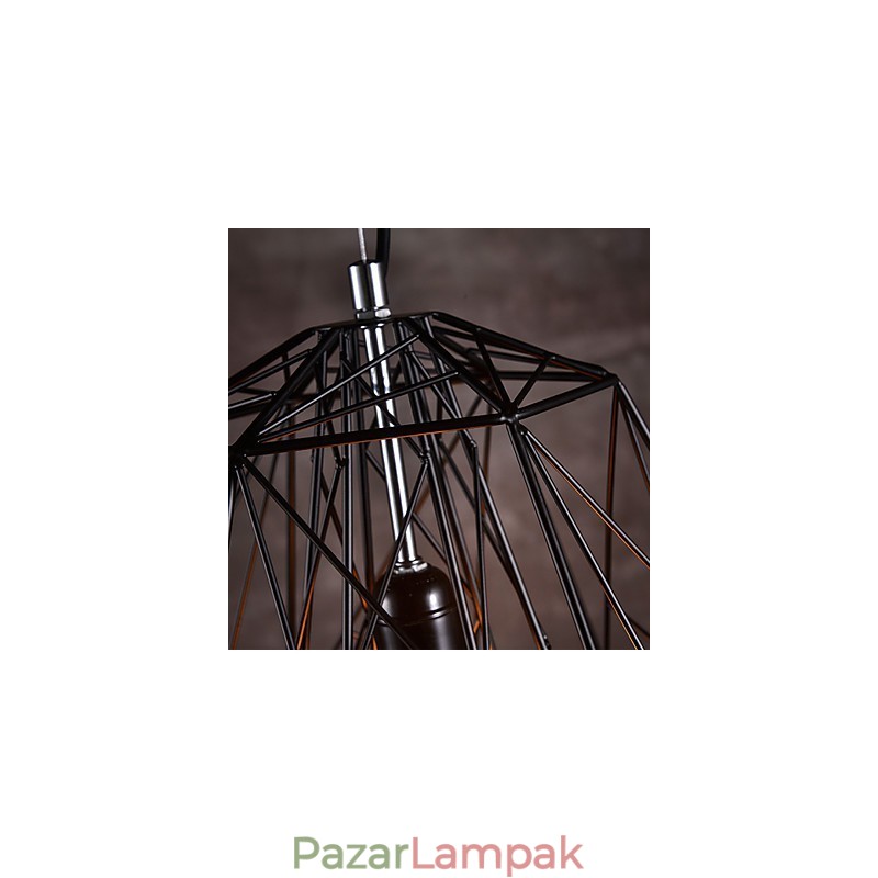 Medál fekete fonatú lámpaernyőből
