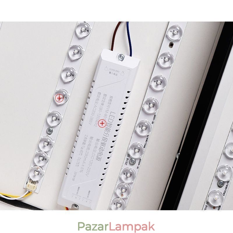 Modern süllyesztett mennyezeti lámpa akril négyzet alakú fekete-fehér lámpatest