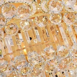 Elegáns, süllyesztve szerelt kerek kristálycsillár, virág alakú