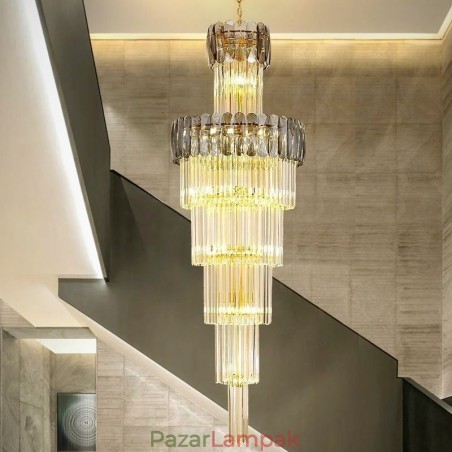 Európai függőlámpa Modern, látványos K9 mennyezeti lámpa