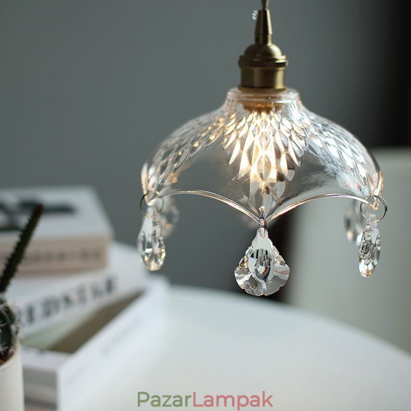 Modern, minimalista üveg függőlámpa, egyfényes függőlámpa