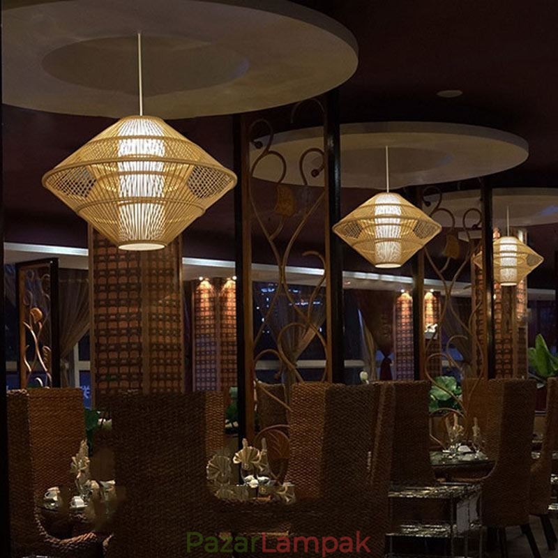 Giroszkóp tervezésű bambusz függőlámpa