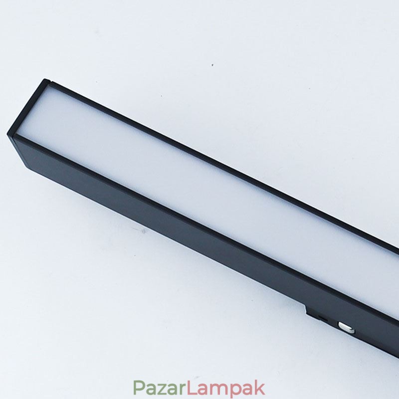 Nyomvonalas lineáris fényű mágneses süllyesztett reflektor 36V