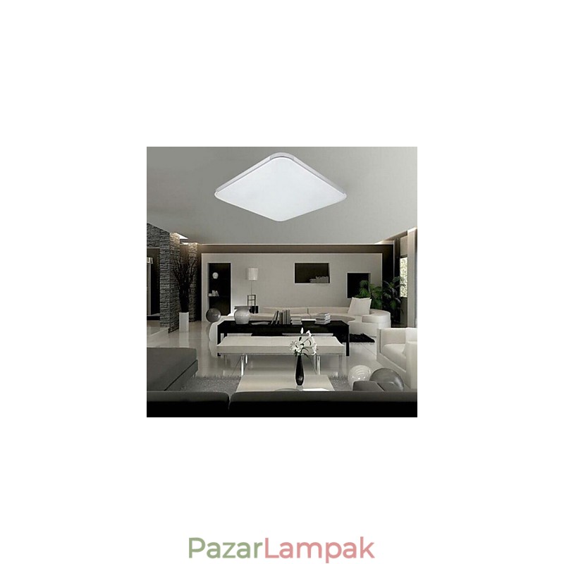 Modern, modern galvanizált fém süllyesztett garázs