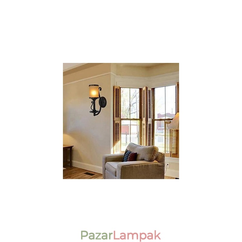 Hagyományos klasszikus fém falikarok