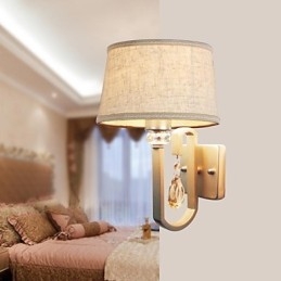 Kristály falikarok modern kortárs fémből