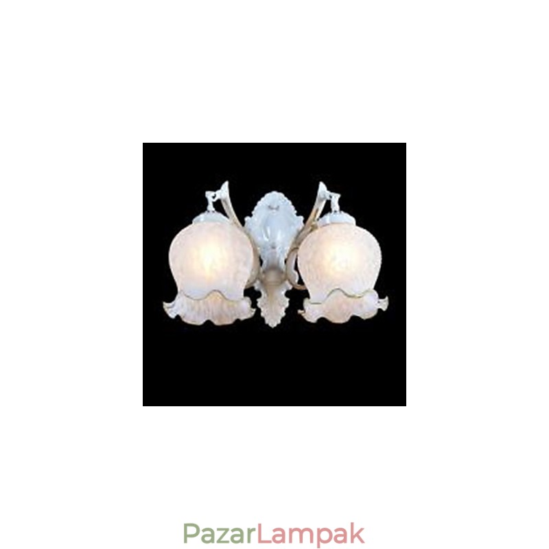 Hagyományos klasszikus fém falikarok