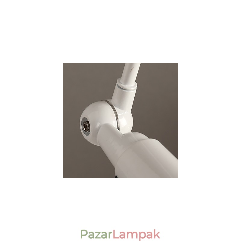 A mechanikus karrészű dupla fali lámpák ősi módszereinek helyreállítása