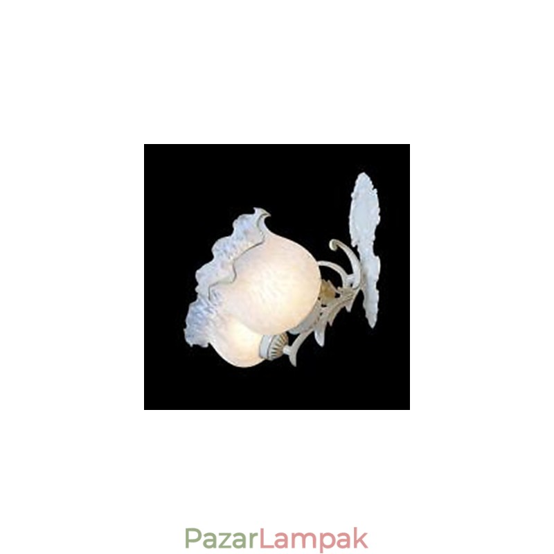 Hagyományos klasszikus fém falikarok