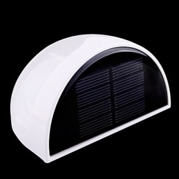 Napenergiával működő vízálló IP55 lámpa fehér + fekete