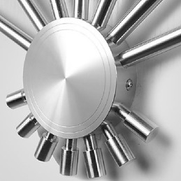 Modern fali lámpa szórófénnyel, legyező alakú 7 fémrúd elegáns stílusban