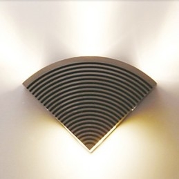 Integrált újdonság a több árnyalatú Mini Style Ambient Light falilámpákhoz