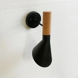 Modern, egyszerű nappali ágy kovácsoltvas fa utánzatú fali lámpa