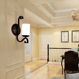 Modern, kortárs festési funkció a környező világítású fali lámpákhoz