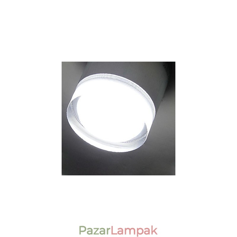 Modern, kortárs festés, fém süllyesztett tartó