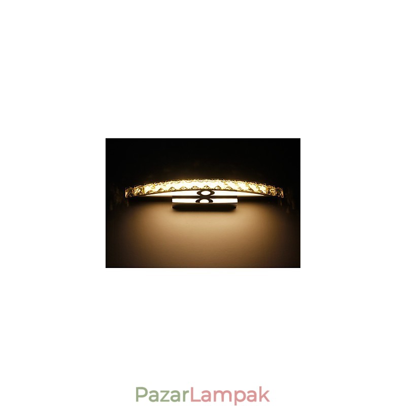 Kortárs kristályfalú fürdőszobai világítás