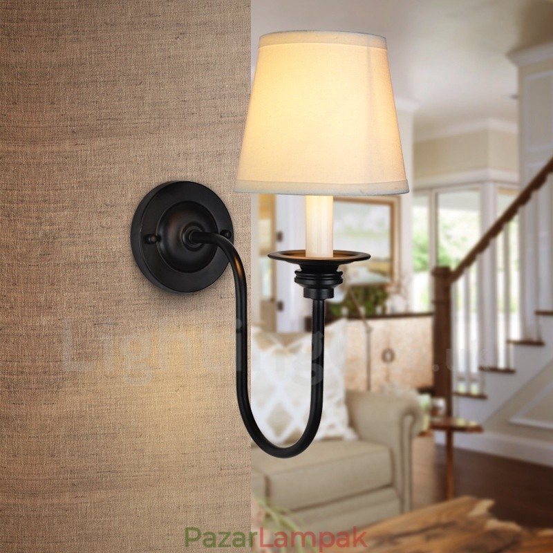 Egylámpás hagyományos klasszikus beltéri falikarok