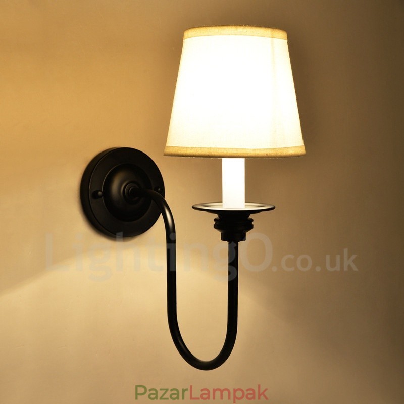 Egylámpás hagyományos klasszikus beltéri falikarok