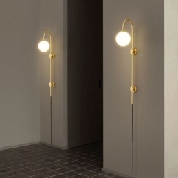 Modern falilámpa csiszolt arany falilámpa