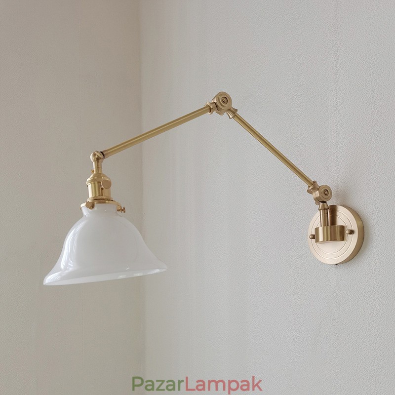 Modern fali lámpa üvegernyővel