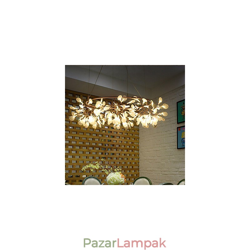 Country Designers Antik sárgaréz fém csillár